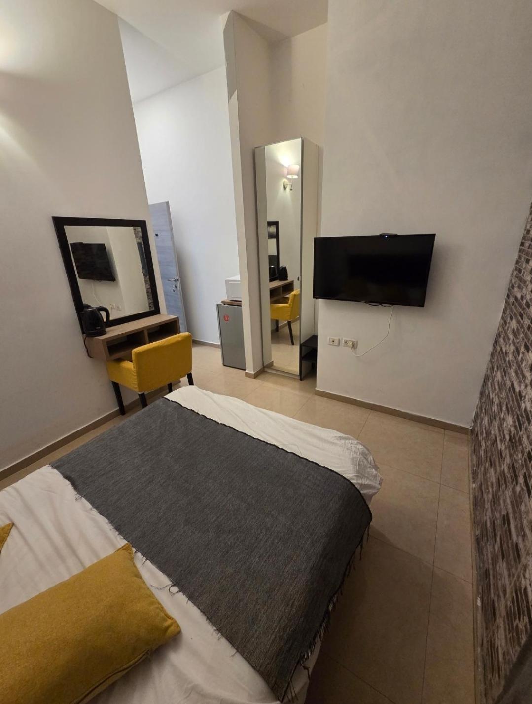 Ben Hillel Boutique Hotel Jeruzsálem Szoba fotó