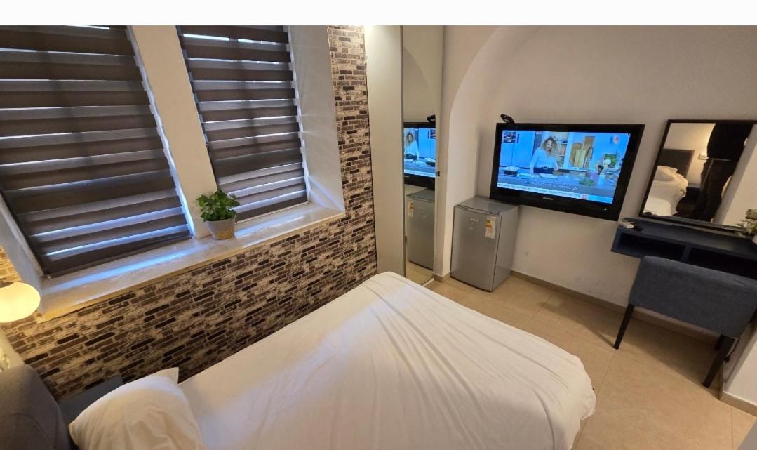 Ben Hillel Boutique Hotel Jeruzsálem Szoba fotó