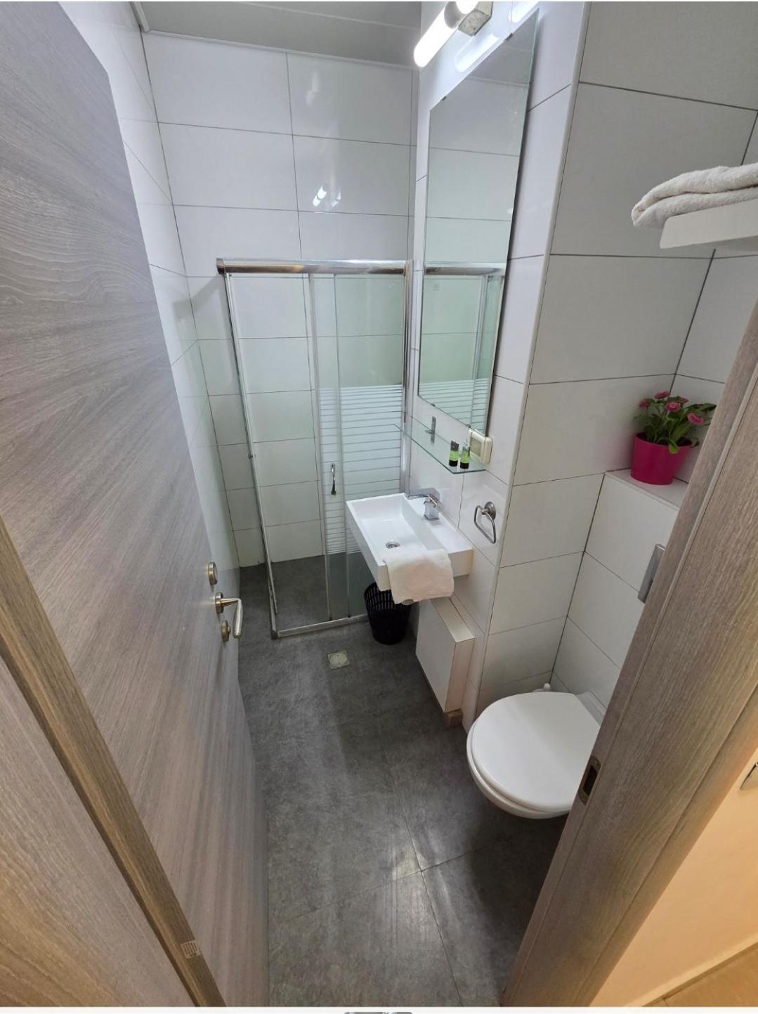 Ben Hillel Boutique Hotel Jeruzsálem Szoba fotó